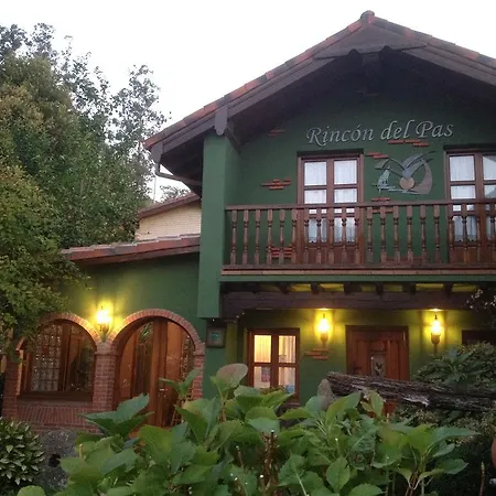 Rincon Del Pas 3* Пуэнте-Вьесго